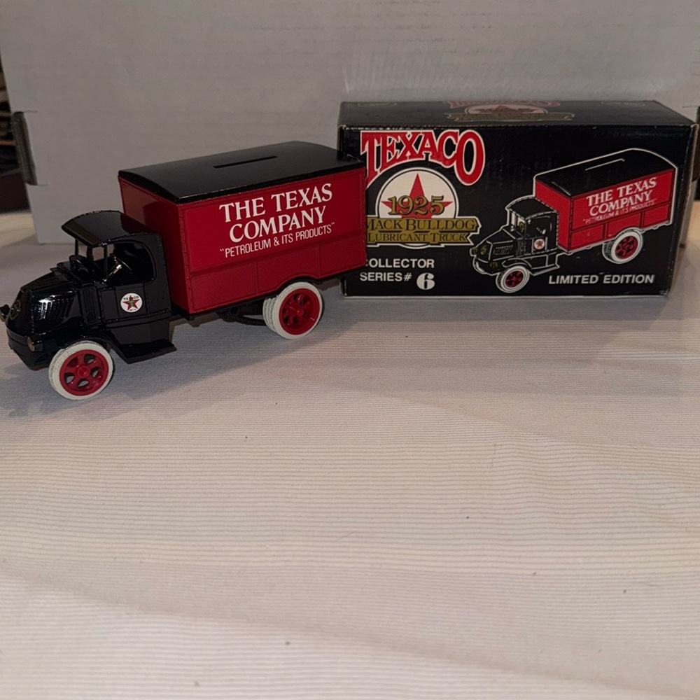 🐈‍⬛HOST PICK Ertl Texaco 1925 Mack Bulldog Lubricant Truck #6 w/key Die NWOT
